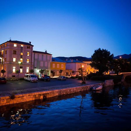 Apartments Villa Castello Crikvenica Buitenkant foto