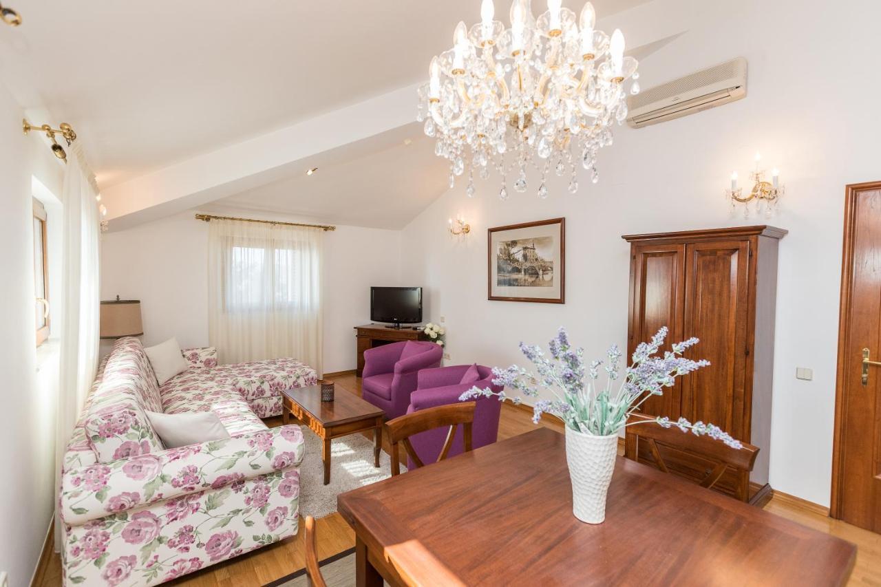 Apartments Villa Castello Crikvenica Buitenkant foto
