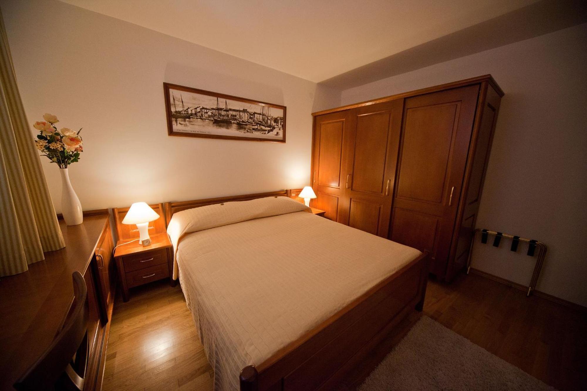 Apartments Villa Castello Crikvenica Buitenkant foto