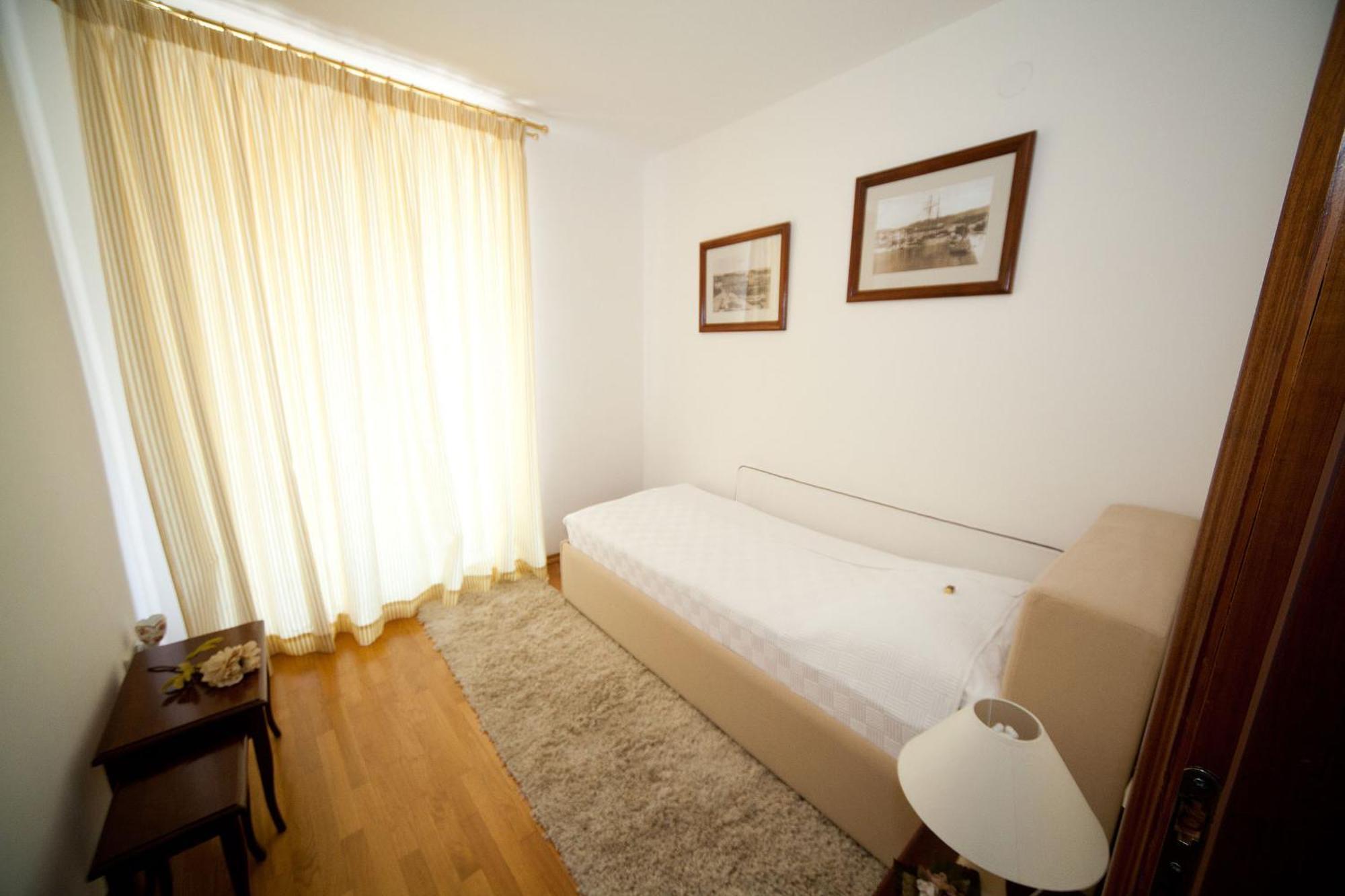 Apartments Villa Castello Crikvenica Buitenkant foto