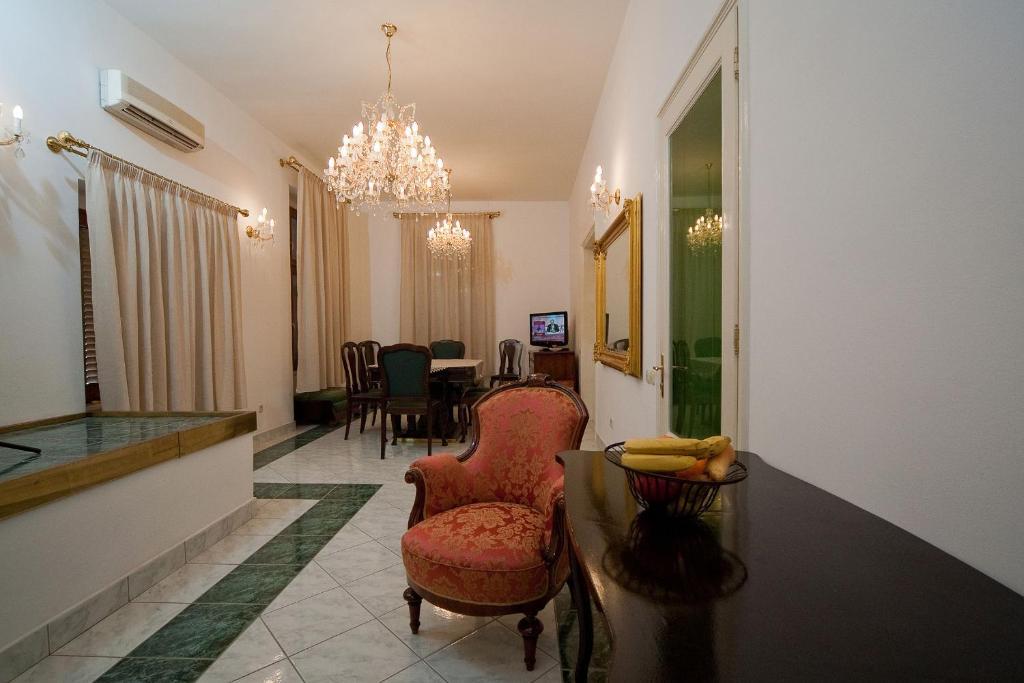 Apartments Villa Castello Crikvenica Buitenkant foto