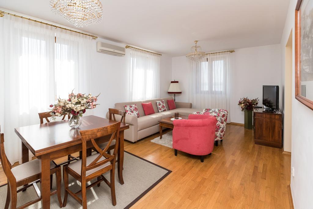 Apartments Villa Castello Crikvenica Buitenkant foto